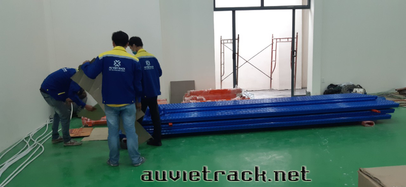 dự án kệ kho dược drive in